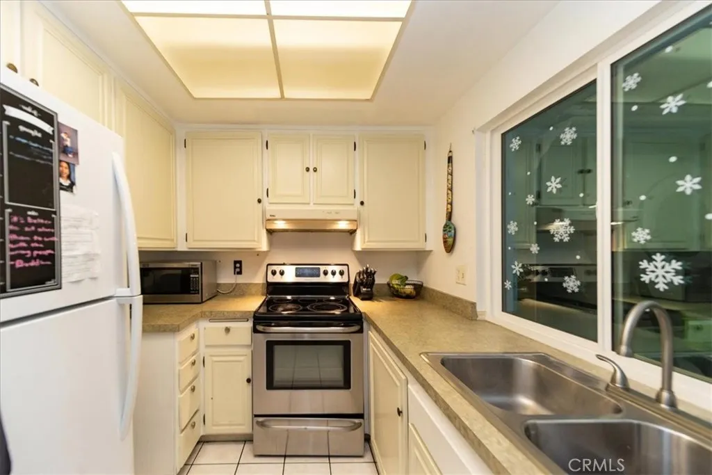 5359 Caminito Mindy, San Diego, California 92105 home-pic-15