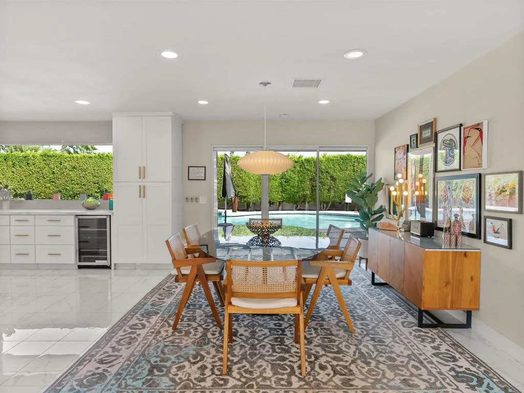 460 N Orchid Tree Lane, Palm Springs, California 92262 home-pic-10