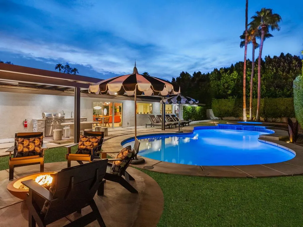 460 N Orchid Tree Lane, Palm Springs, California 92262 home-pic-0