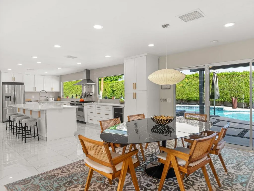 460 N Orchid Tree Lane, Palm Springs, California 92262 home-pic-9