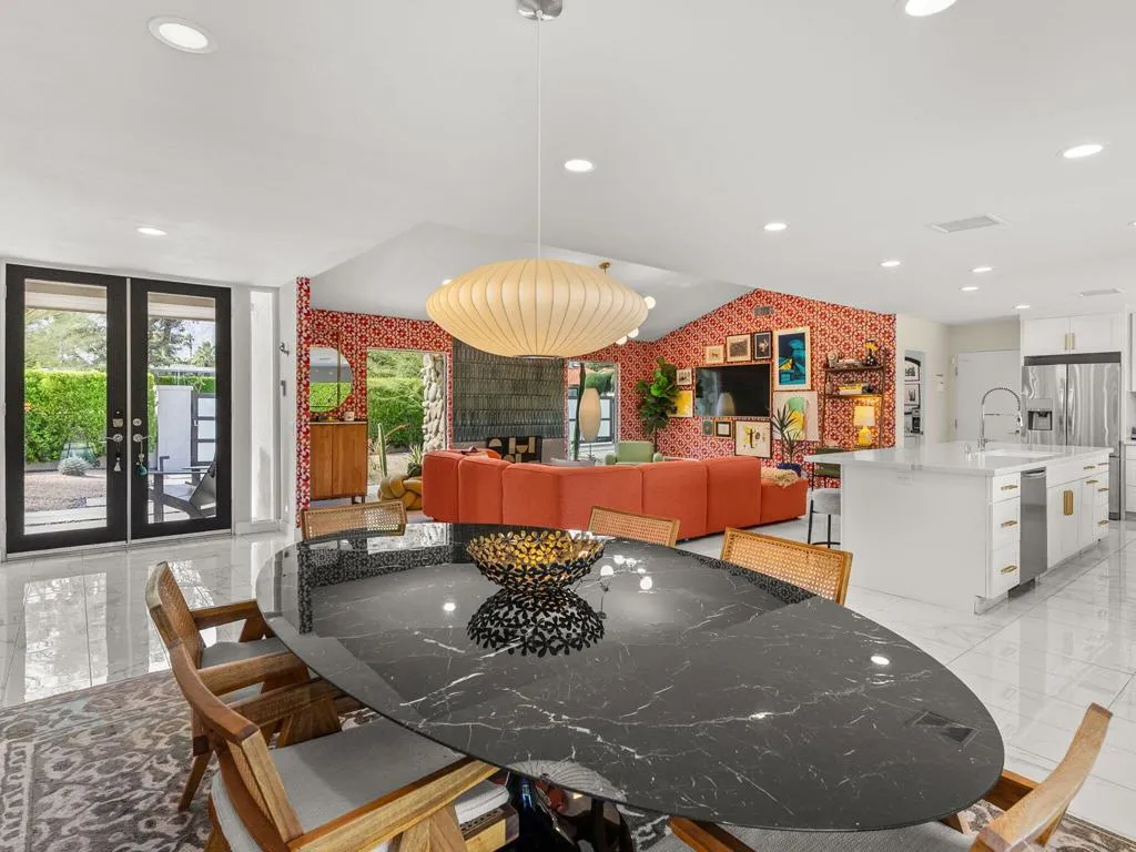 460 N Orchid Tree Lane, Palm Springs, California 92262 home-pic-8