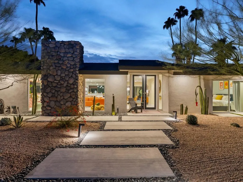 460 N Orchid Tree Lane, Palm Springs, California 92262 home-pic-7