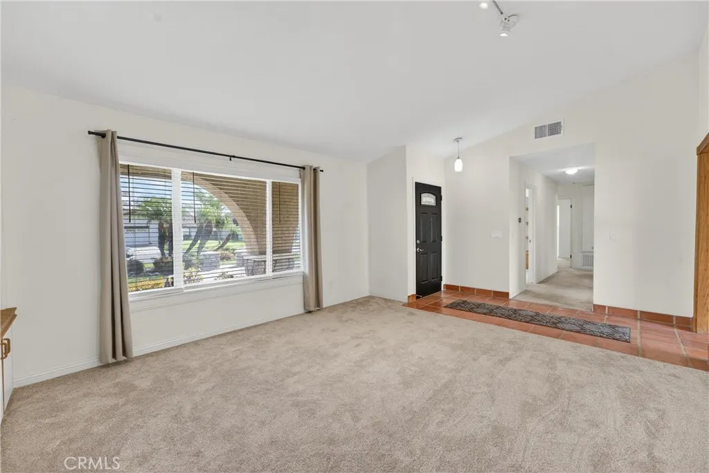 13640 Norton, Chino, California 91710 home-pic-5