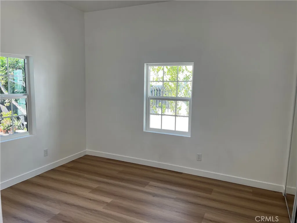 1426 E 50th, Los Angeles, California 90011 home-pic-6