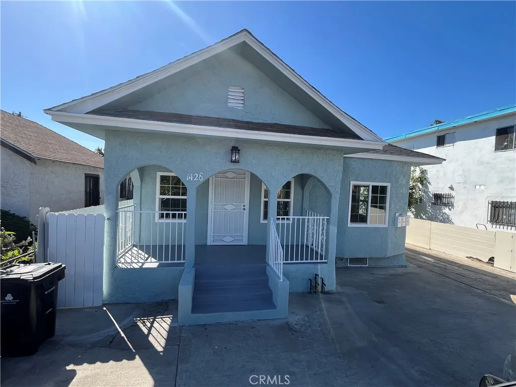 1426 E 50th, Los Angeles, California 90011 home-pic-2