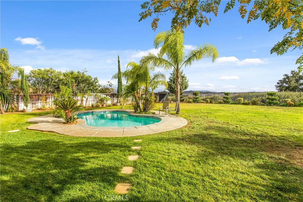 36301 Bay Hill Drive, Beaumont, California 92223 home-pic-32