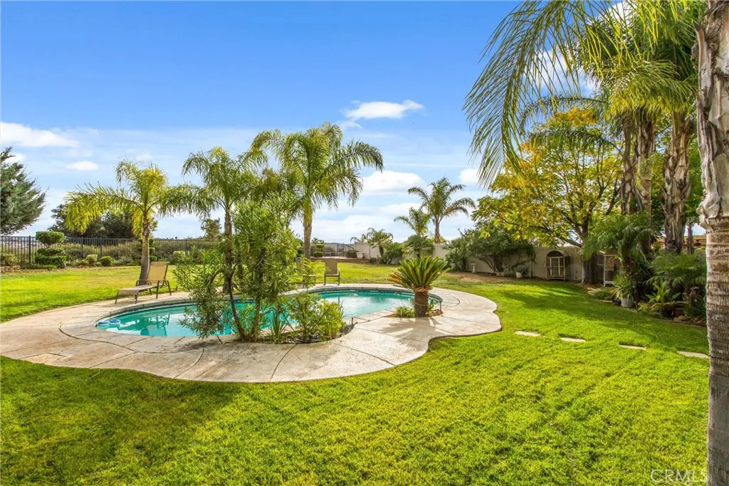 36301 Bay Hill Drive, Beaumont, California 92223 home-pic-35