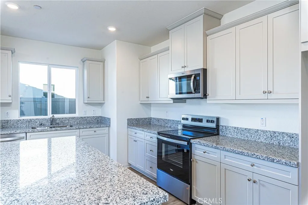 30526 Sierra Linda, Winchester, California 92596 home-pic-3