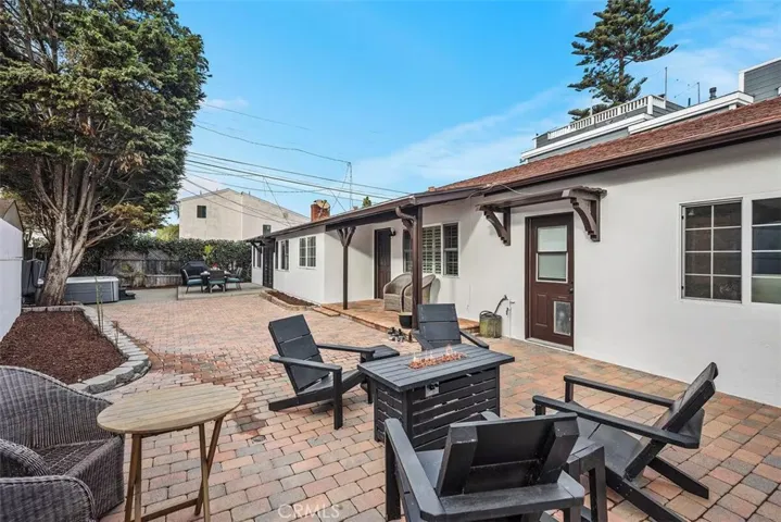 228 W Mariposa, San Clemente, California 92672