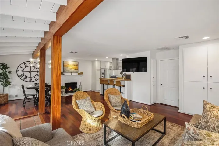 228 W Mariposa, San Clemente, California 92672