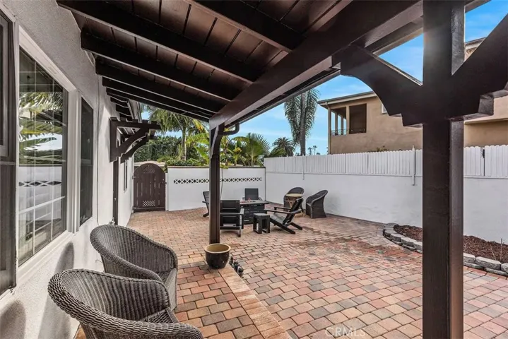 228 W Mariposa, San Clemente, California 92672