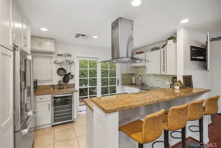228 W Mariposa, San Clemente, California 92672