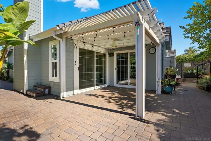 10462 Rancho Carmel Dr, San Diego, California 92128