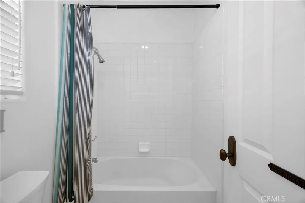21331 Balerma Lane, Huntington Beach, California 92648 home-pic-44