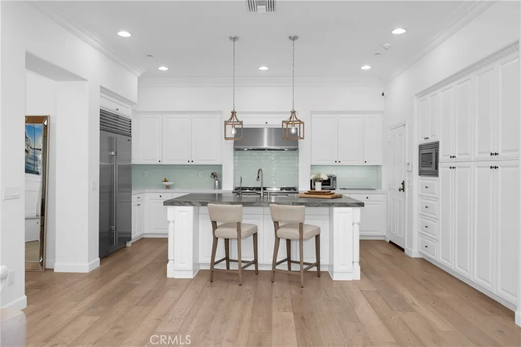 21331 Balerma Lane, Huntington Beach, California 92648 home-pic-19