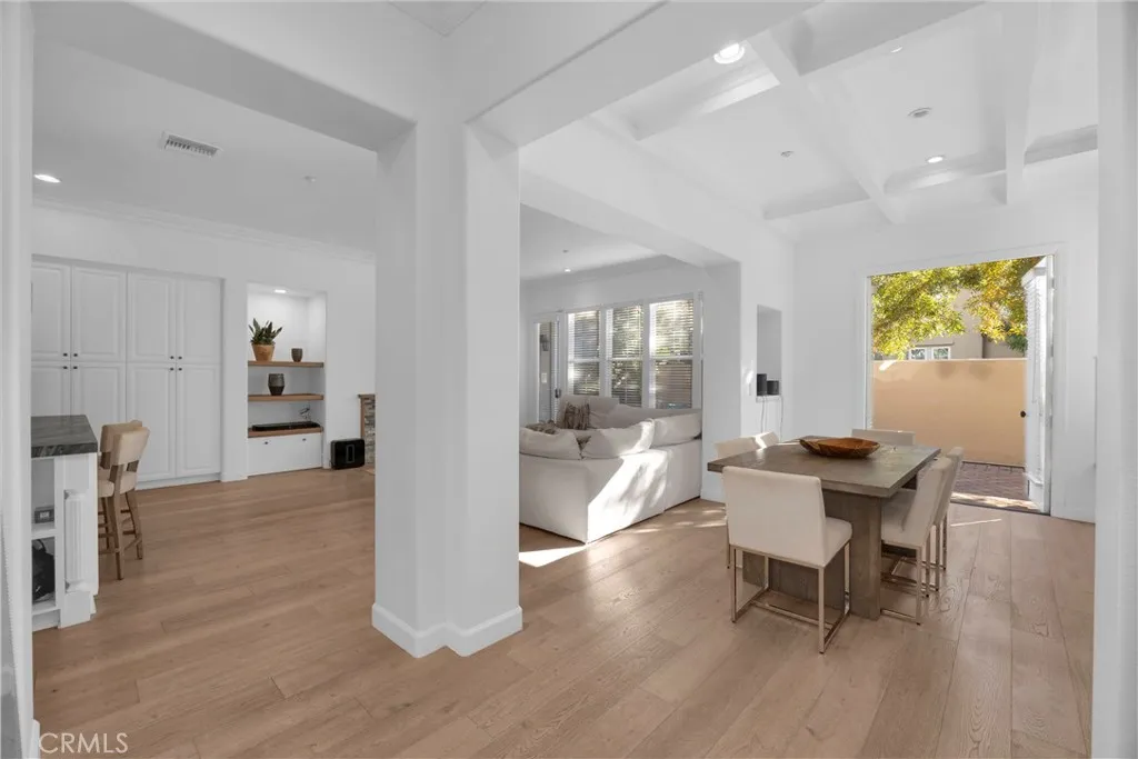 21331 Balerma Lane, Huntington Beach, California 92648 home-pic-11