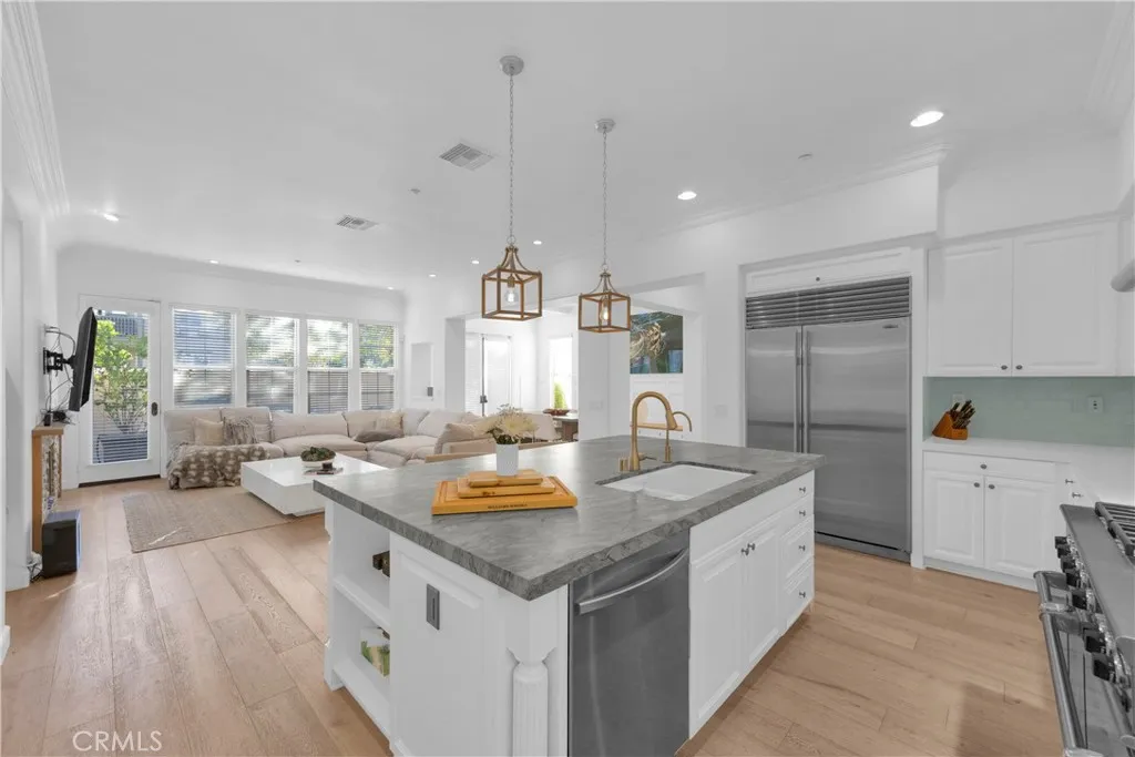 21331 Balerma Lane, Huntington Beach, California 92648 home-pic-24