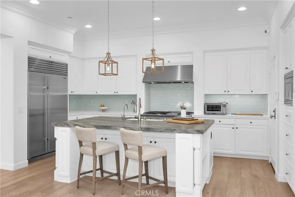 21331 Balerma Lane, Huntington Beach, California 92648 home-pic-23