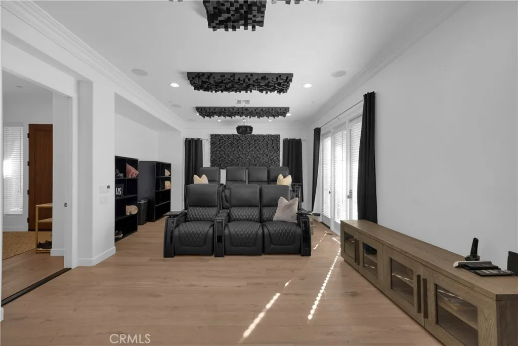21331 Balerma Lane, Huntington Beach, California 92648 home-pic-28
