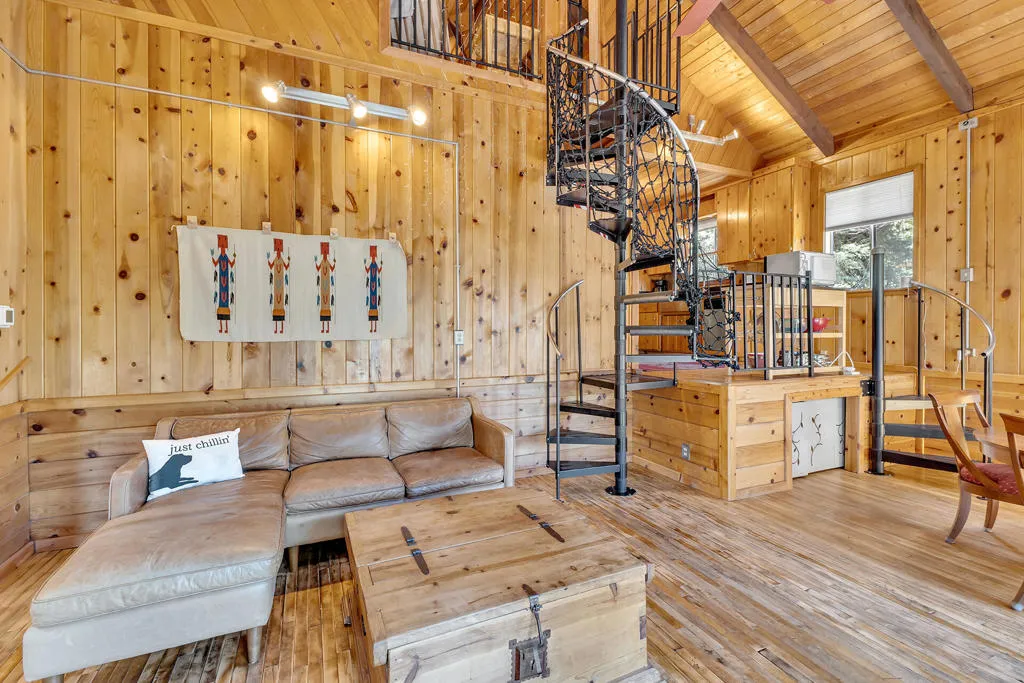 53560 Country Club Drive, Idyllwild, California 92549 home-pic-18