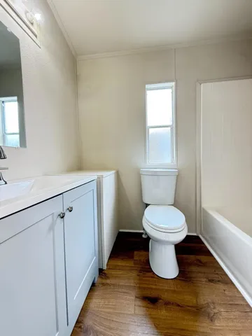 111 El Crystal Drive, Santa Rosa, California 95407