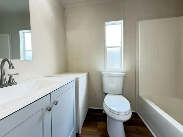 111 El Crystal Drive, Santa Rosa, California 95407