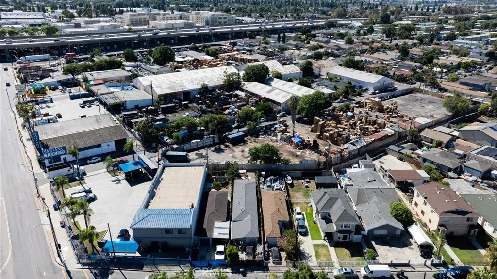 2554 Santa Ana S, Los Angeles, California 90059 home-pic-7