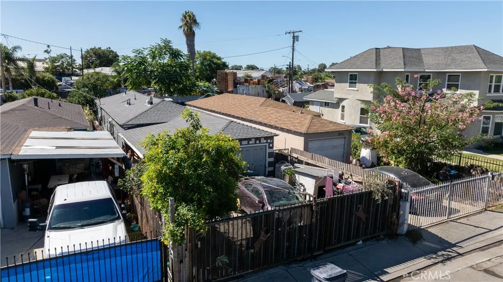 2554 Santa Ana S, Los Angeles, California 90059 home-pic-1