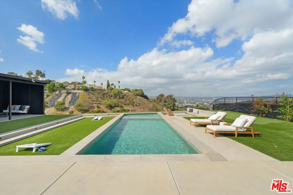 5255 Veronica Street, Los Angeles, California 90008 home-pic-65