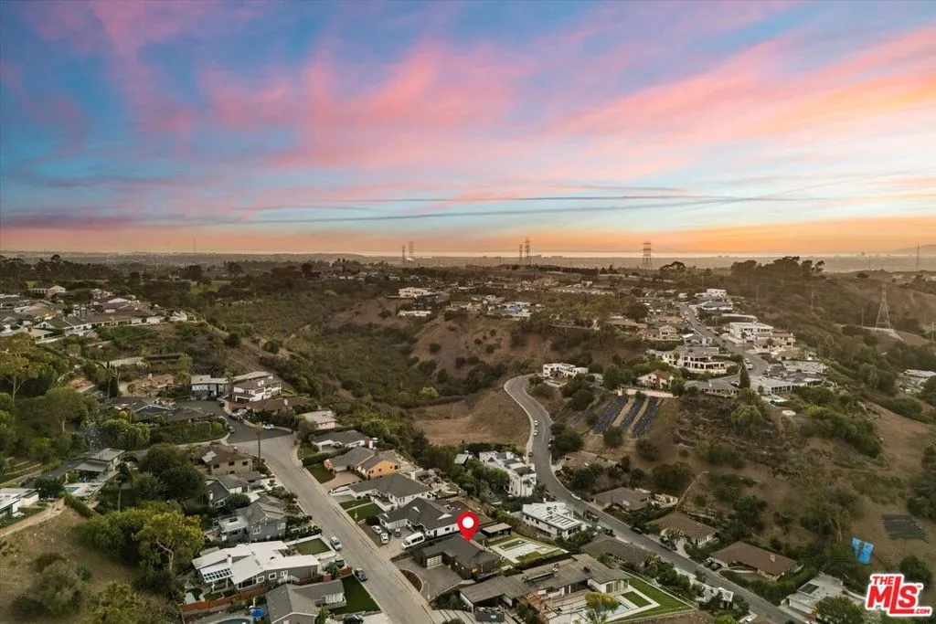 5255 Veronica Street, Los Angeles, California 90008 home-pic-61
