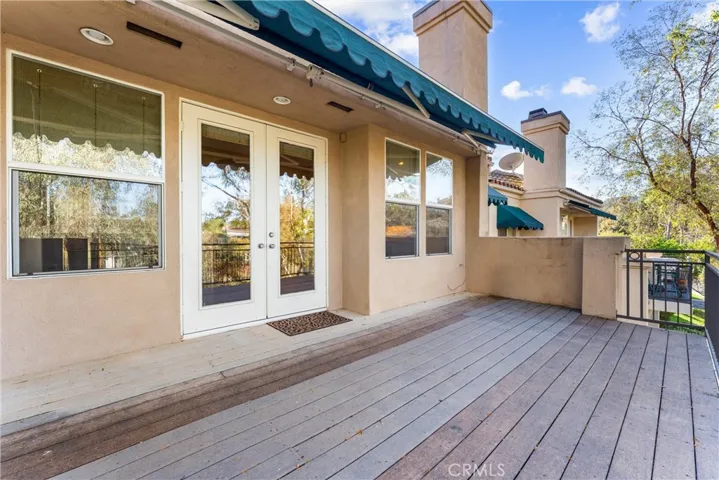 Main Level Deck has Awning