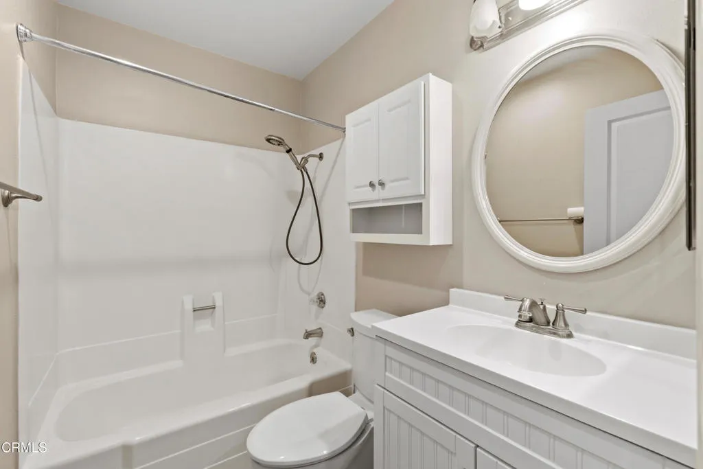 6026 Sparrow Street, Ventura, California 93003 home-pic-10