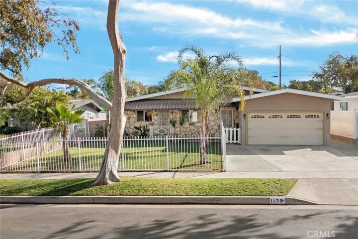 1138 Acacia Street, Corona, California 92879