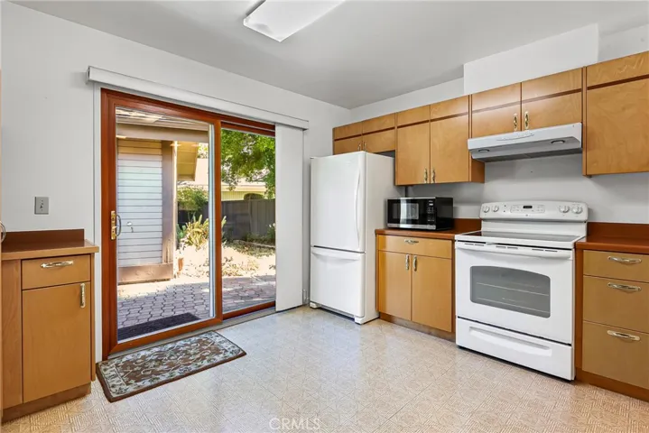 2357 Banderola Court, San Luis Obispo, California 93401