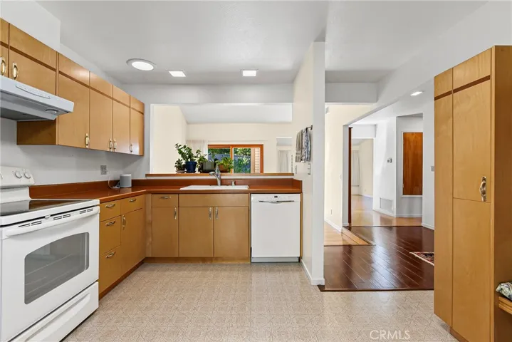 2357 Banderola Court, San Luis Obispo, California 93401