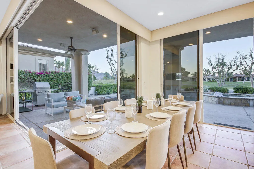 Indoor Dining