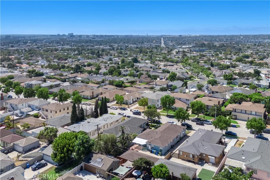 5918 S Fairfax Avenue, Los Angeles, California 90056 home-pic-28