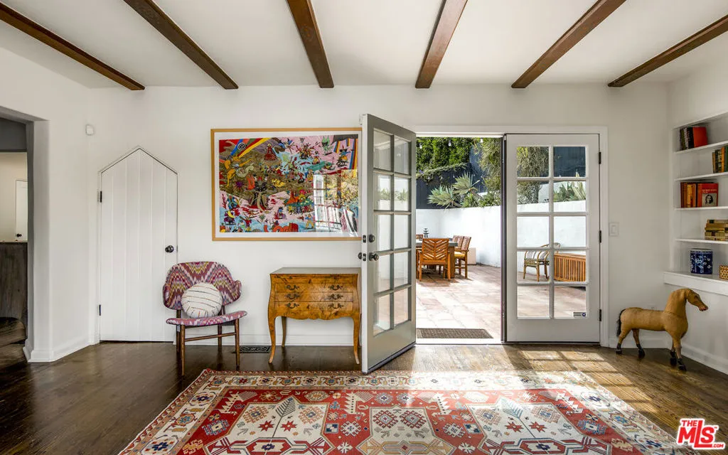 6749 Whitley Terrace, Los Angeles, California 90068 home-pic-2