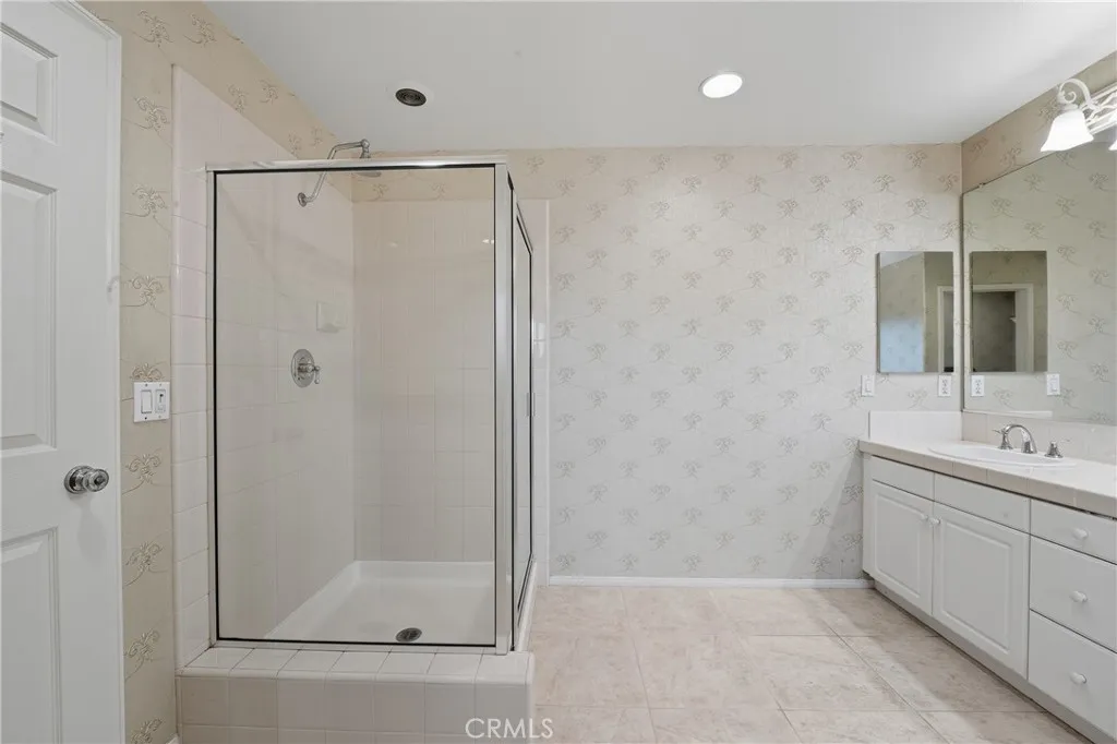 27591 Kathy, Laguna Niguel, California 92677 home-pic-36