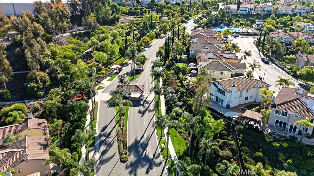 27591 Kathy, Laguna Niguel, California 92677 home-pic-68