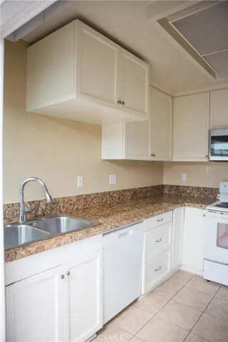 11803 Amethyst, Fountain Valley, California 92708