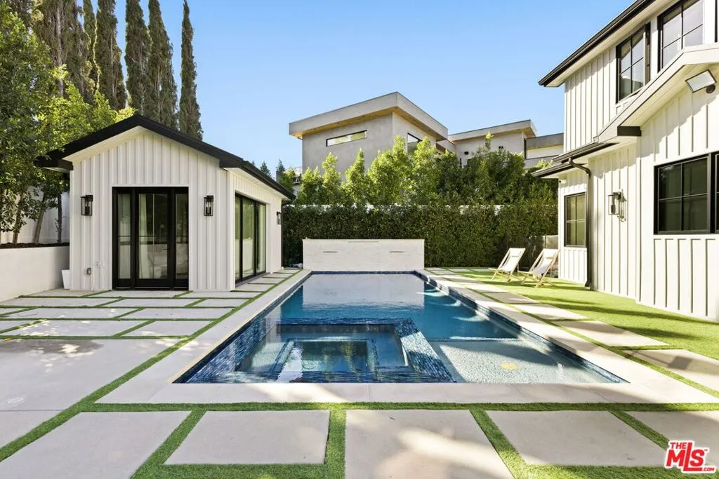 6310 Mirror Lake Drive, Los Angeles, California 90068 home-pic-30