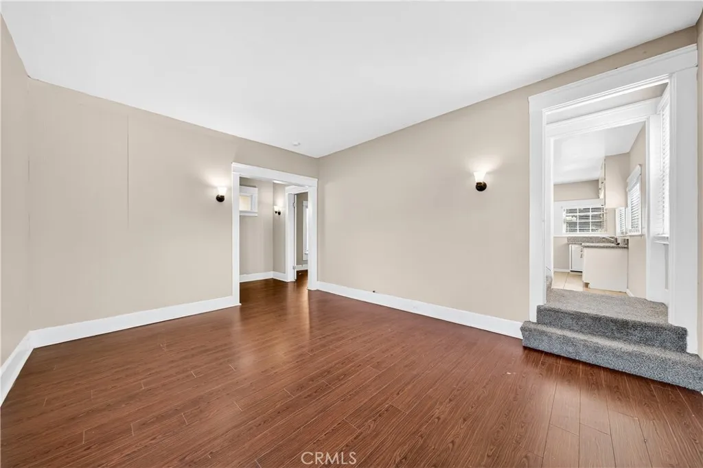 2256 W 28th Street, Los Angeles, California 90018 home-pic-6