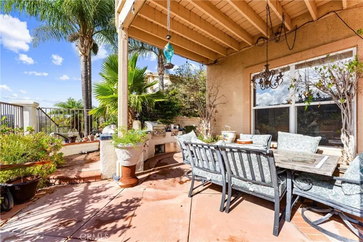 Built-in BBQ and sitting area!