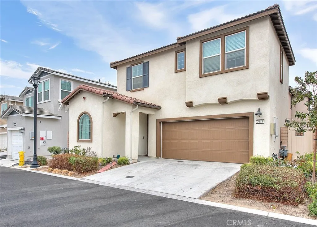 2945 E Merritt Paseo, Ontario, California 91761 home-pic-0