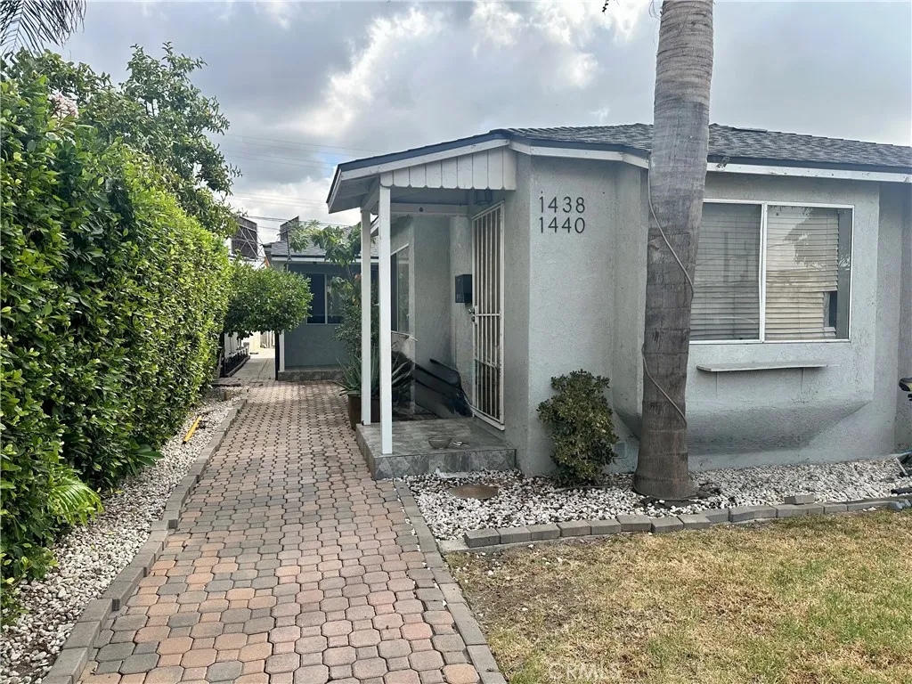 1438 S Woods, East Los Angeles, California 90022 home-pic-1