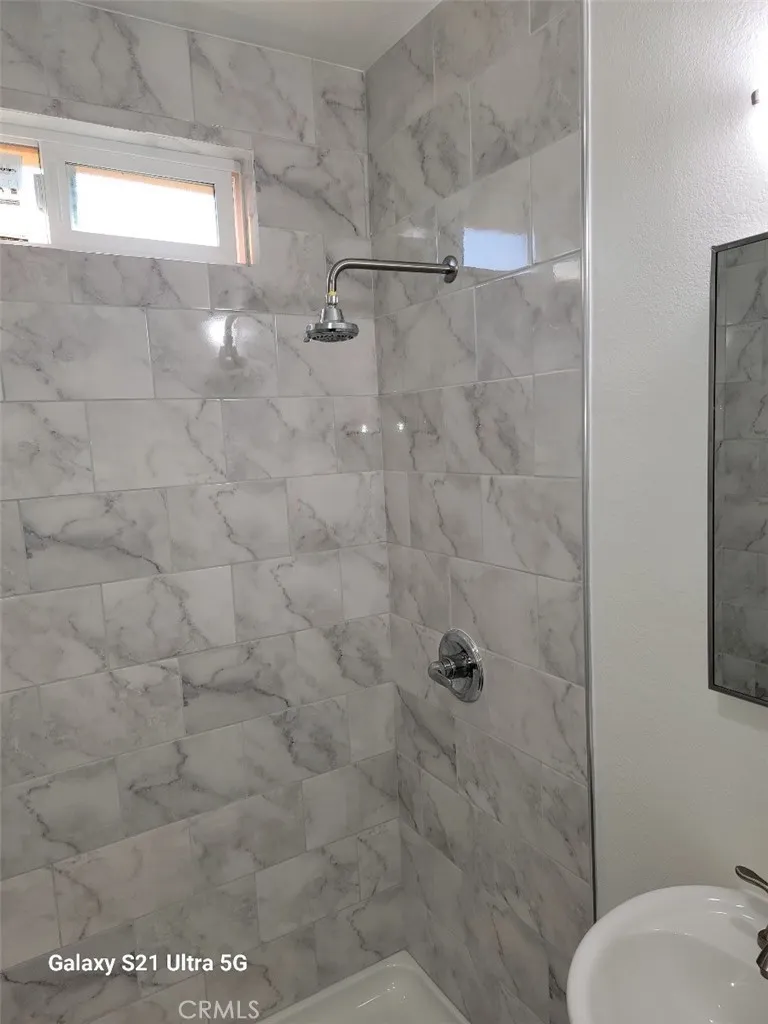1438 S Woods, East Los Angeles, California 90022 home-pic-5