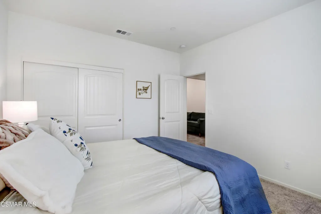 30485 Uniontown Way, Menifee, California 92584 home-pic-12