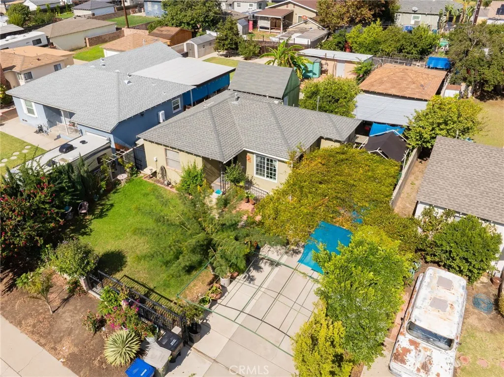 757 E Bonnie Brae, Ontario, California 91764 home-pic-32