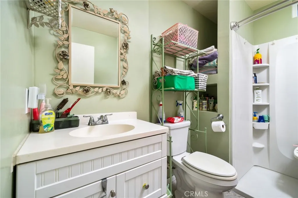 757 E Bonnie Brae, Ontario, California 91764 home-pic-12
